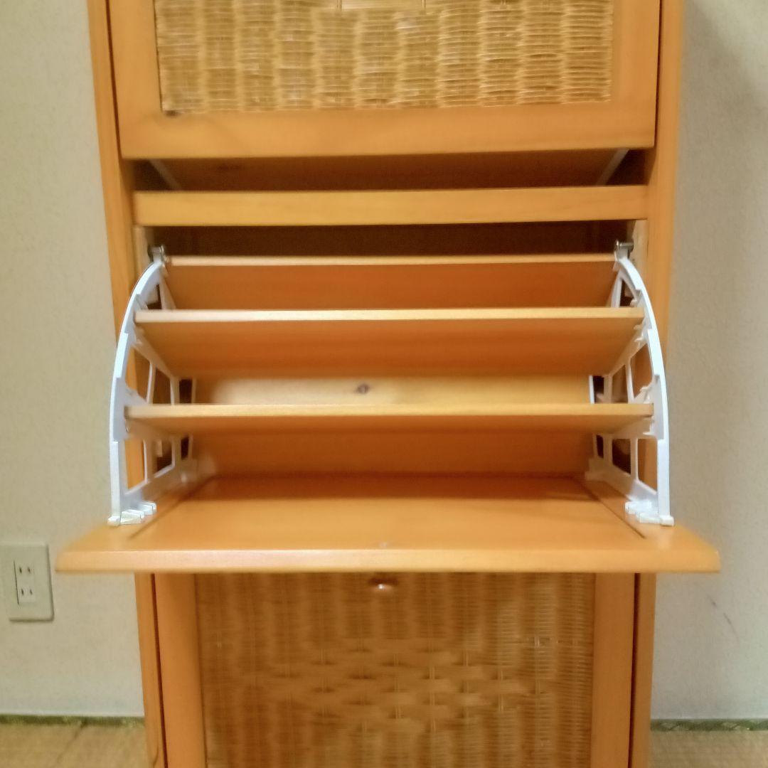 ラタン調ルーバー扉付き 3段薄型シューズラック/靴箱