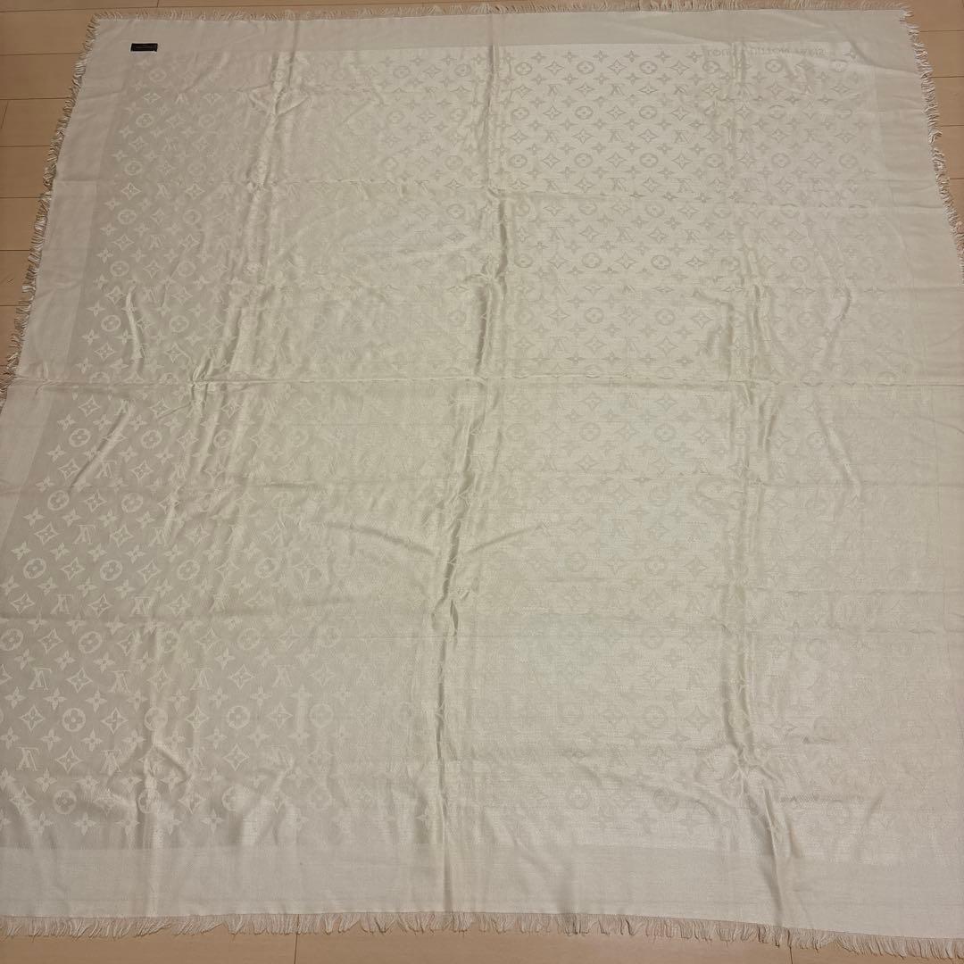 ルイ・ヴィトンストールホワイト❤️