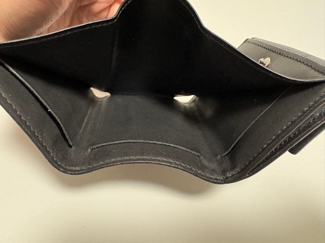 ルイヴィトン ディスカバリーコンパクトウォレット エクリプス