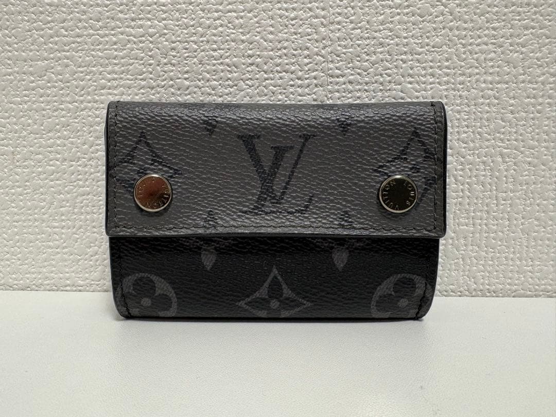 ルイヴィトン ディスカバリーコンパクトウォレット エクリプス