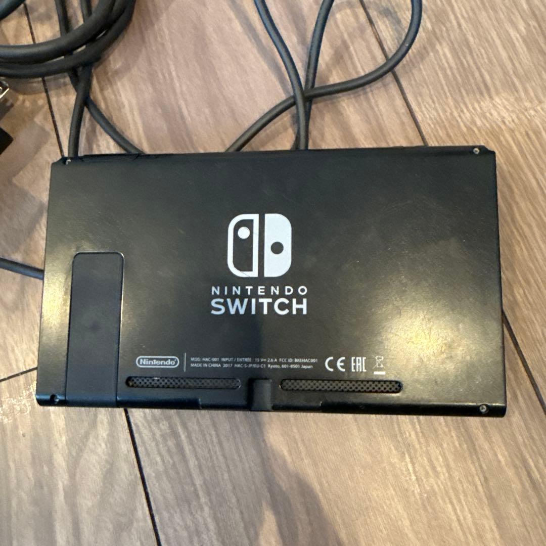 Nintendo Switch 本体とドックセットコントローラー付き