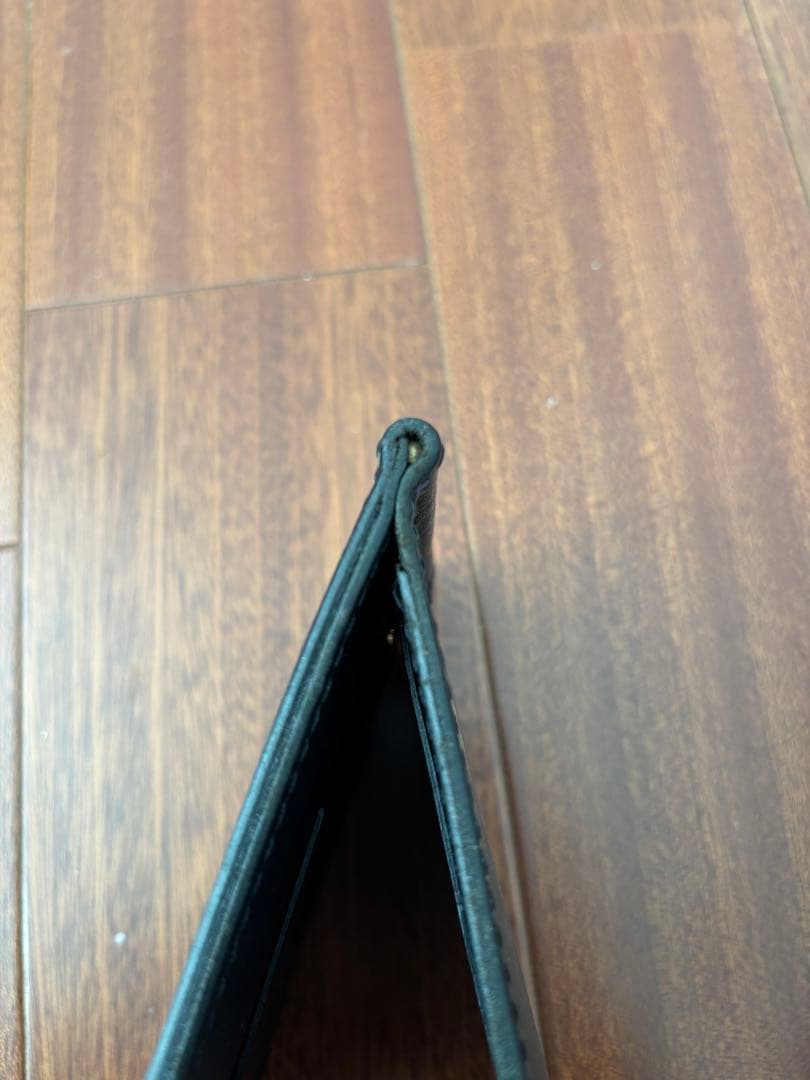 ROTAR 二つ折り財布