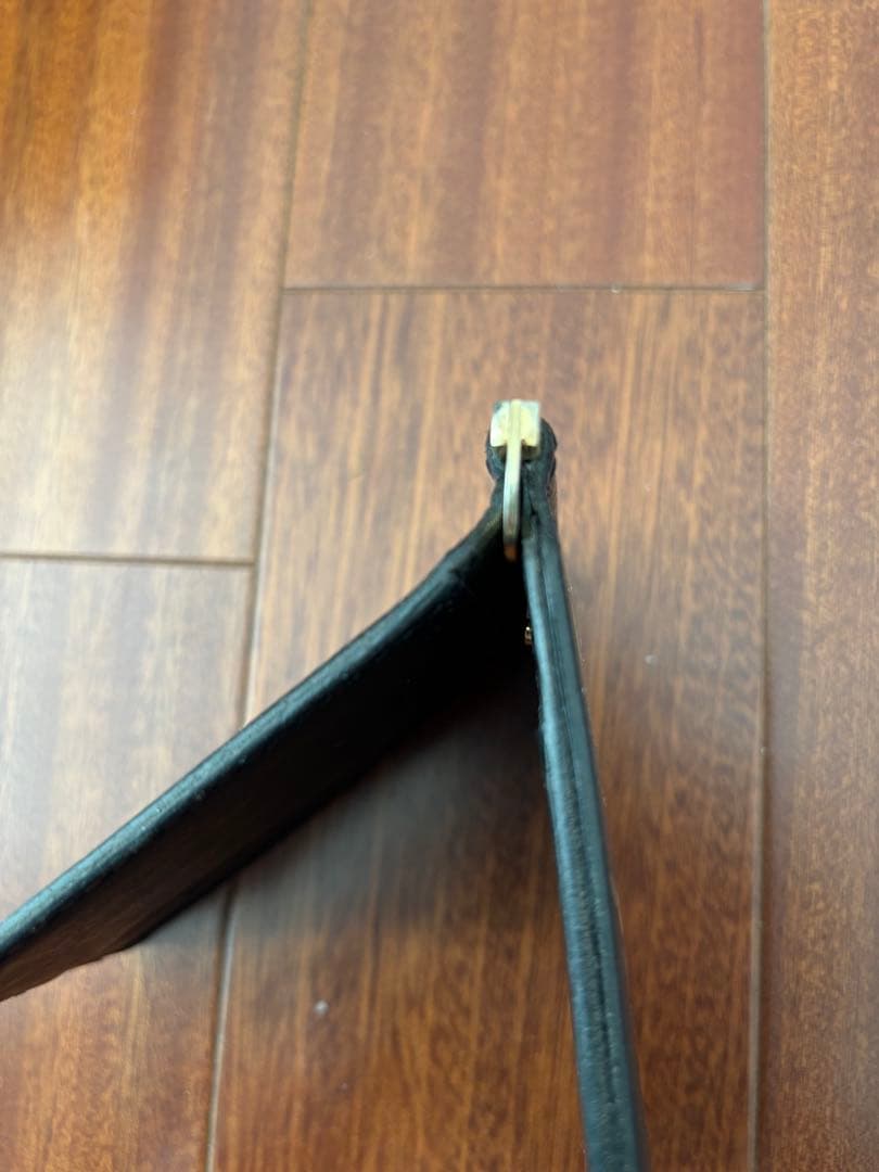 ROTAR 二つ折り財布