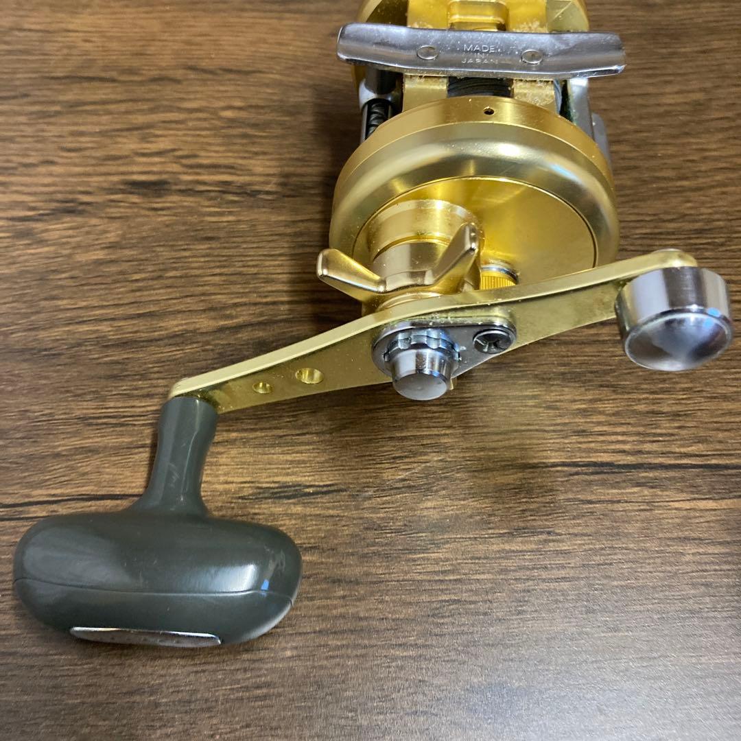リール Daiwa 300SF