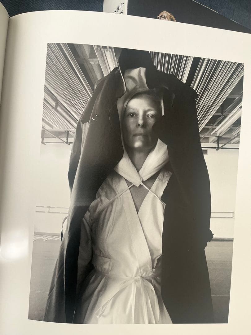 洋書　Impossible Wardrobes Tilda Swinton