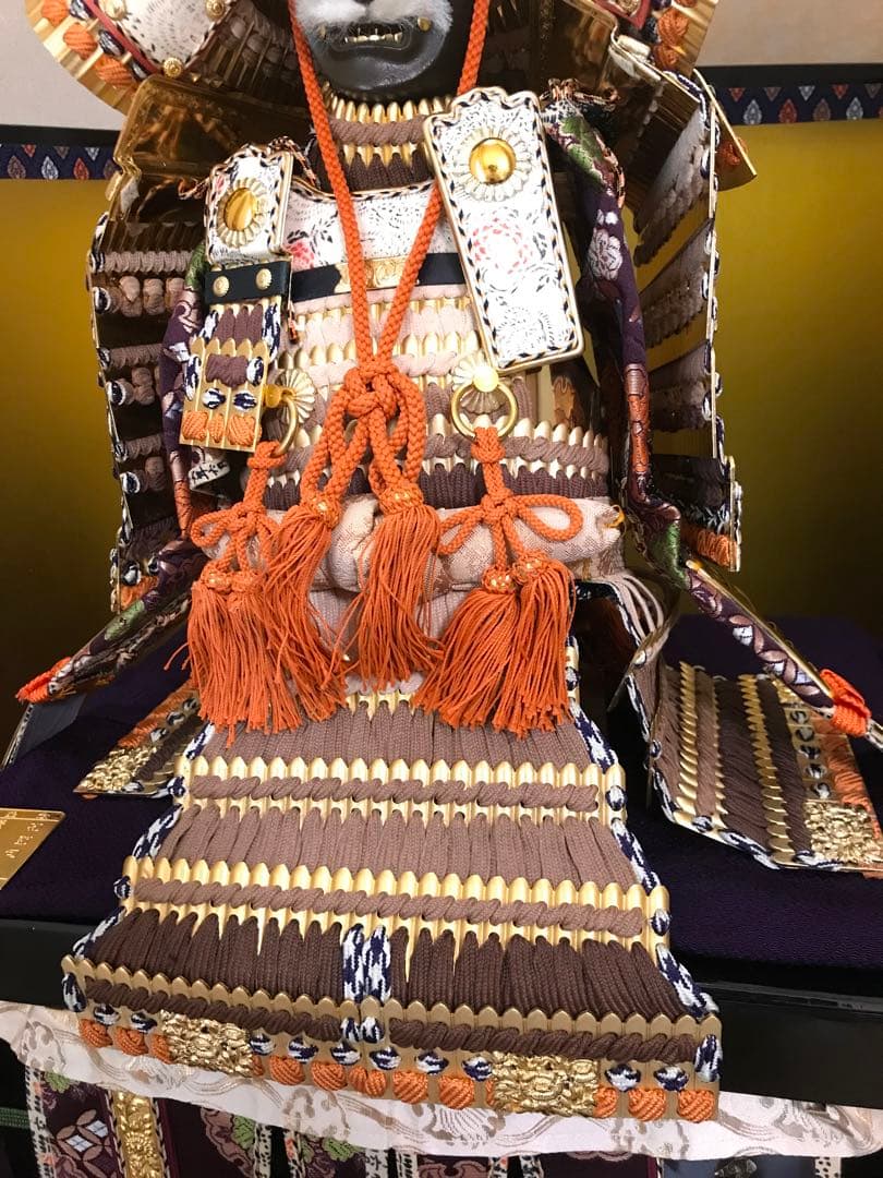 五月人形　上原玉鳳作　12号大鎧　飛鳥　金小札梨地茶絲裾濃威之大鎧