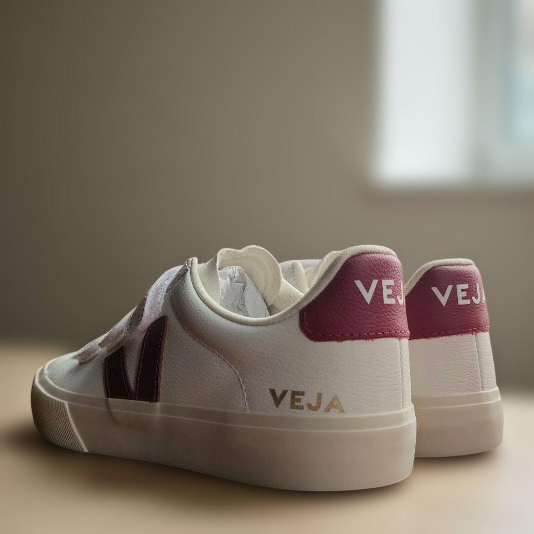 【新品未使用】VEJA / ”RECIFE” ベロクロ レザー Eur39