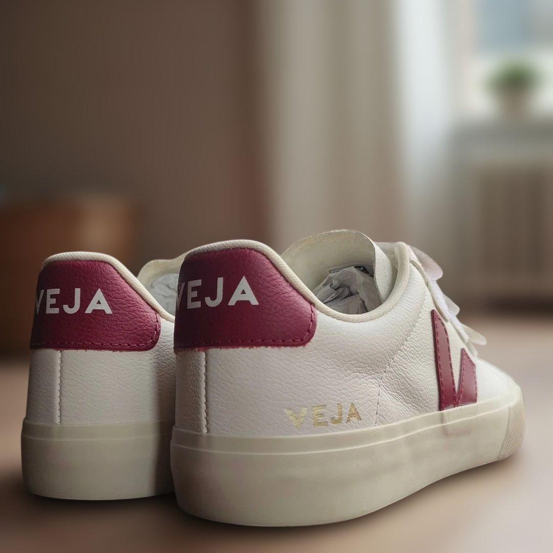 【新品未使用】VEJA / ”RECIFE” ベロクロ レザー Eur39