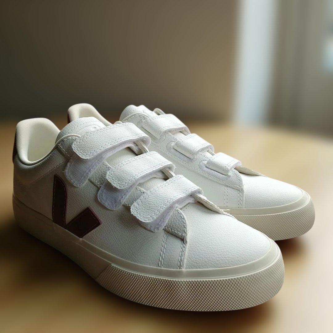 【新品未使用】VEJA / ”RECIFE” ベロクロ レザー Eur39