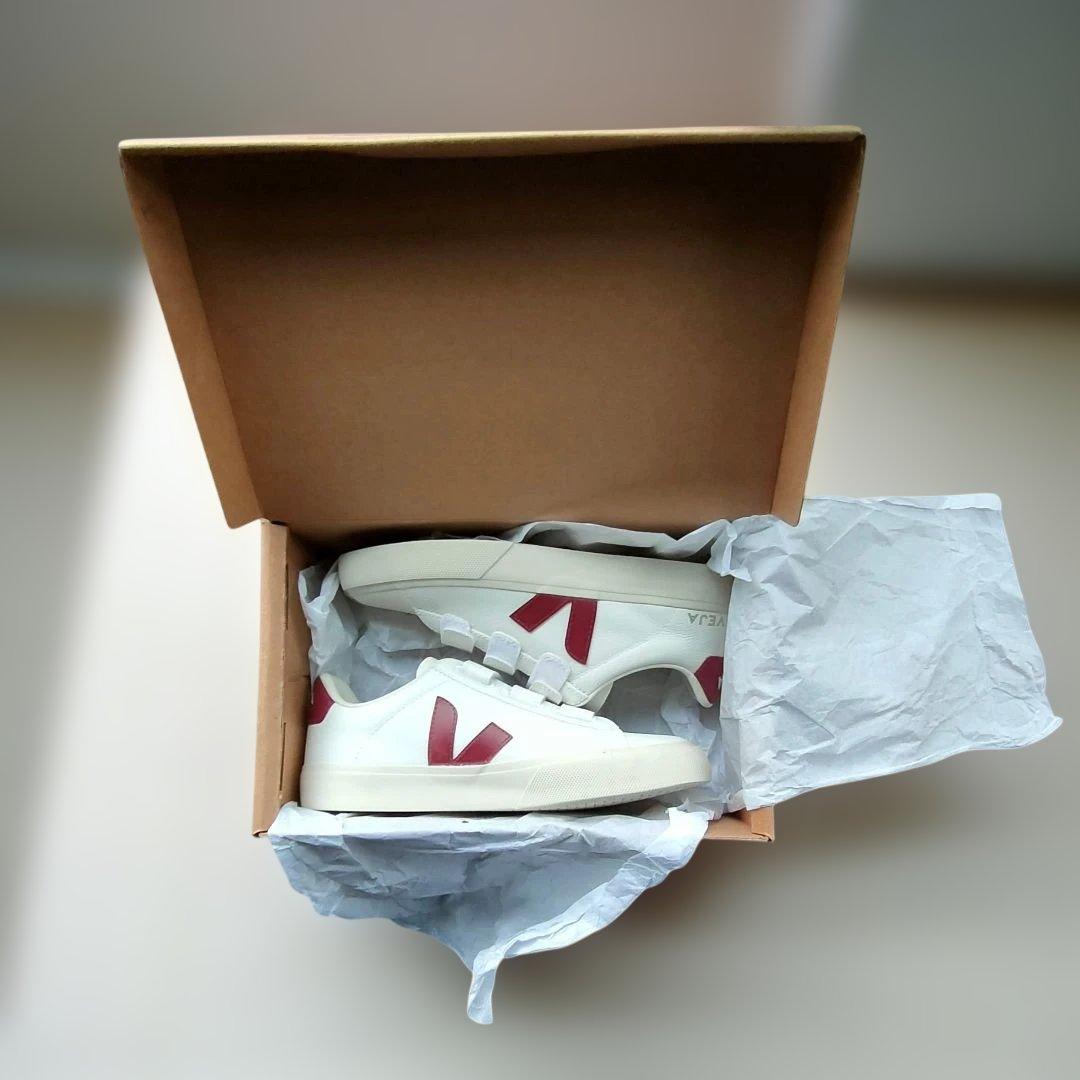 【新品未使用】VEJA / ”RECIFE” ベロクロ レザー Eur39