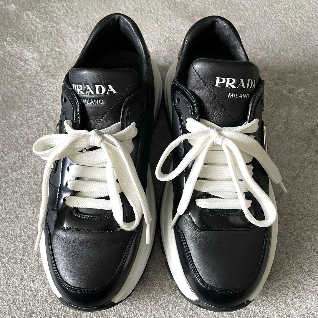 極美品★プラダ　Prax01 スニーカー　トライアングルロゴ　レディース　35