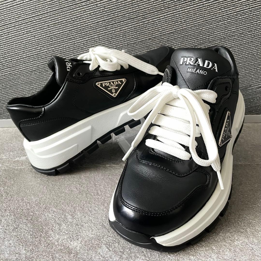 極美品★プラダ　Prax01 スニーカー　トライアングルロゴ　レディース　35