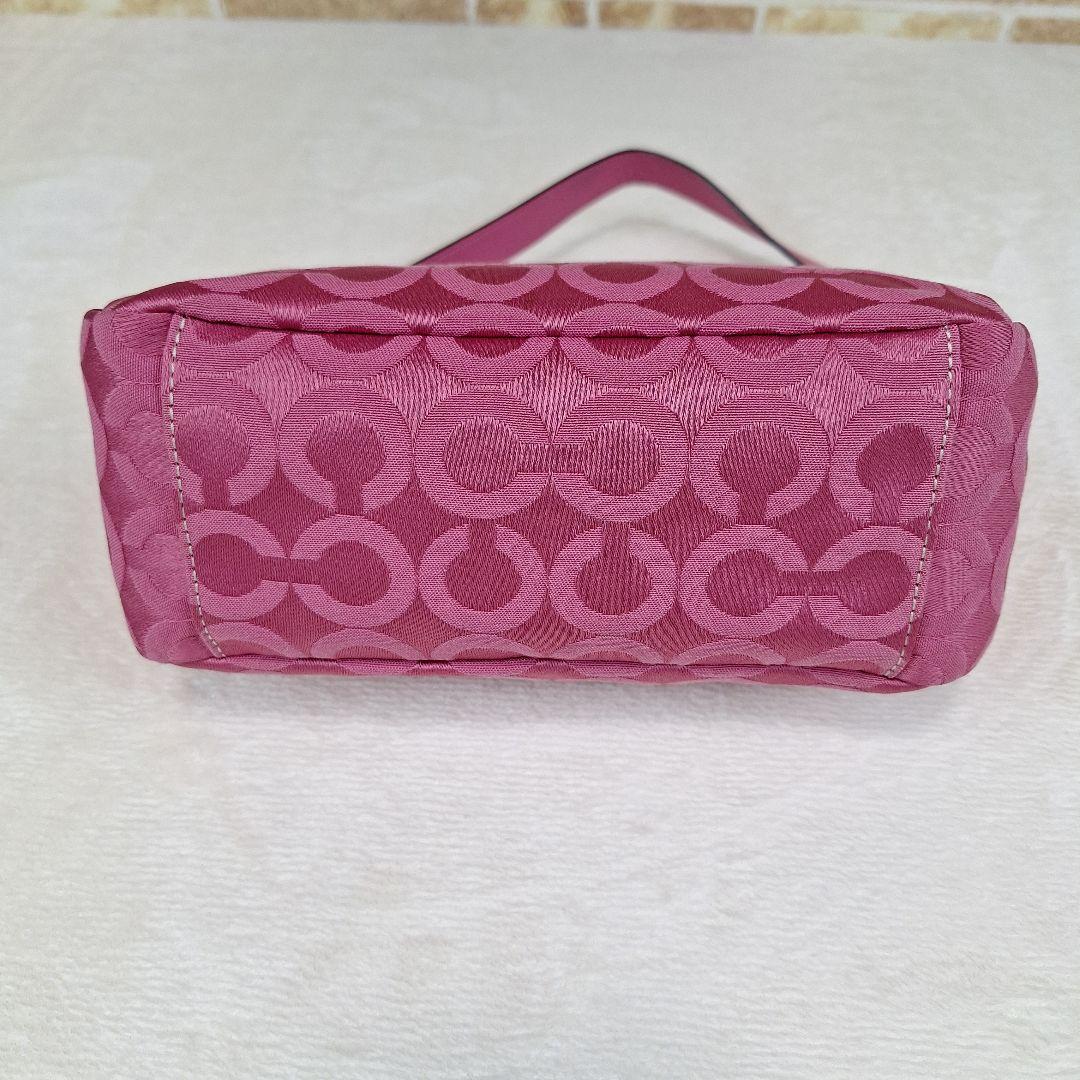 COACH　コーチ　アクセサリーポーチ　キャンバスレザー　馬車　ピンク