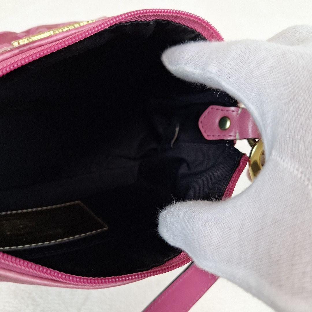 COACH　コーチ　アクセサリーポーチ　キャンバスレザー　馬車　ピンク