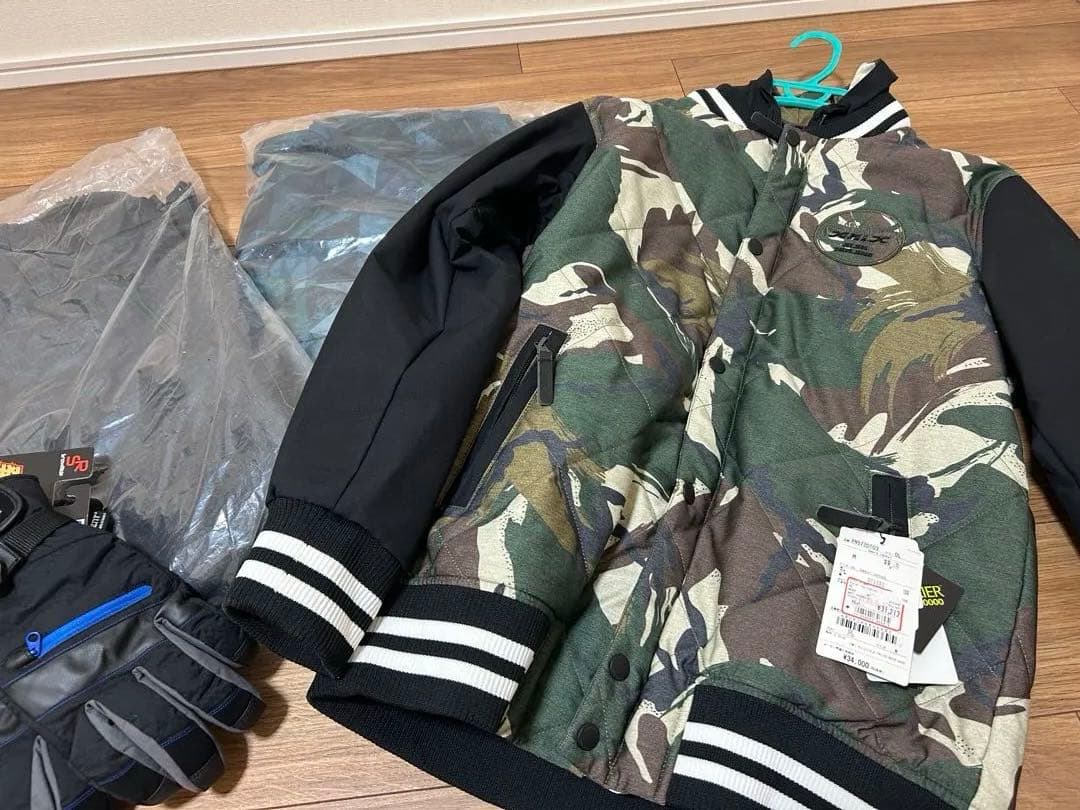 xnix Mサイズ その他スノボウェア上下セット、グローブ