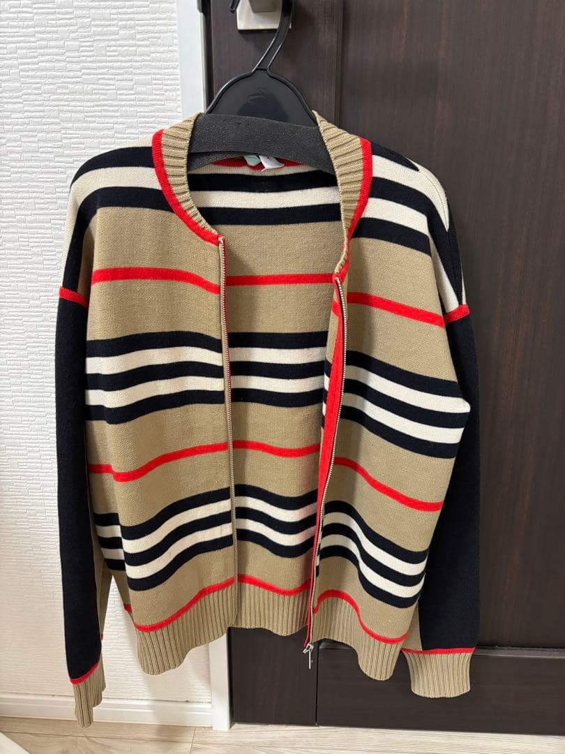 バーバリー⭐︎アイコンストライプ⭐︎ウールカシミアブレンド⭐︎カーディガン⭐︎14Y