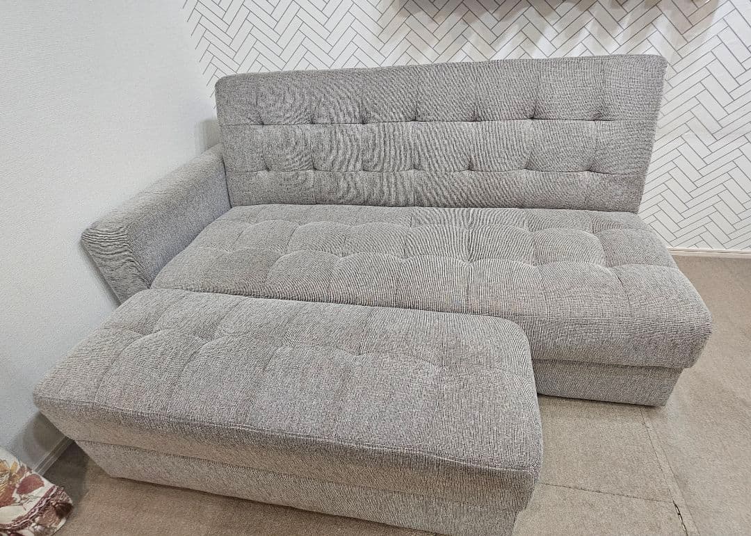 たっぷり収納付きソファーベッド(２～3人がけ、中古品)