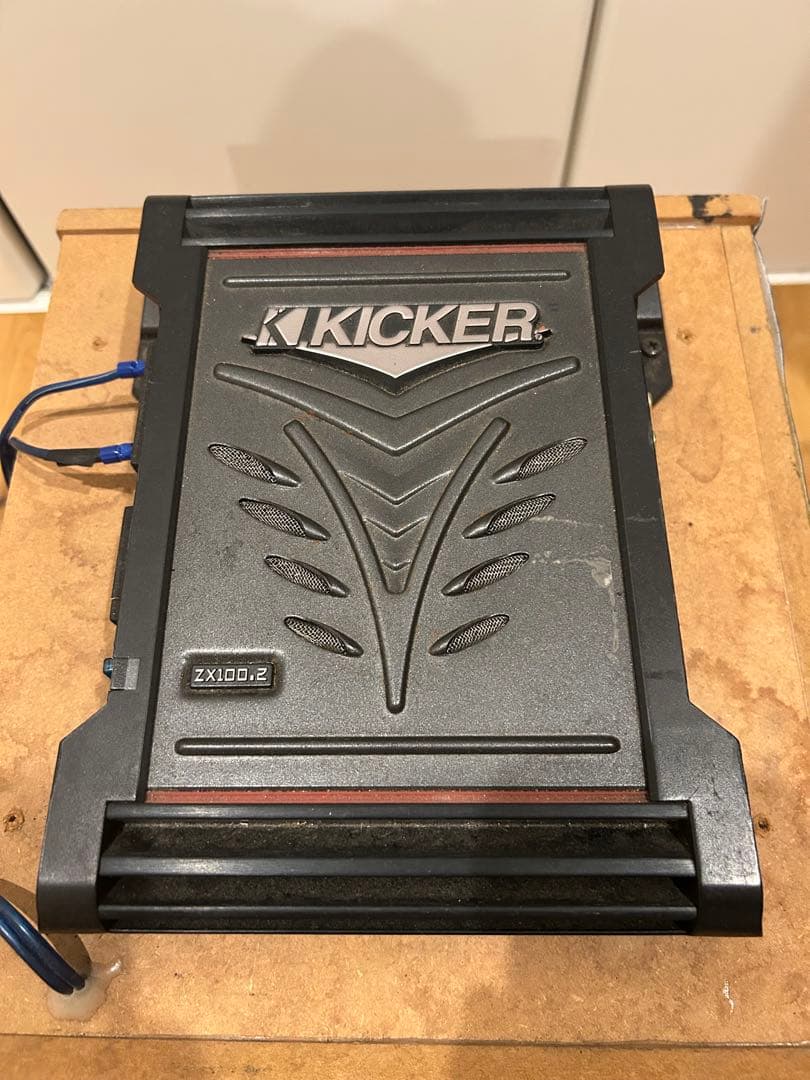KICKER キッカー ZX100.2 ウーファー　アンプ　セット