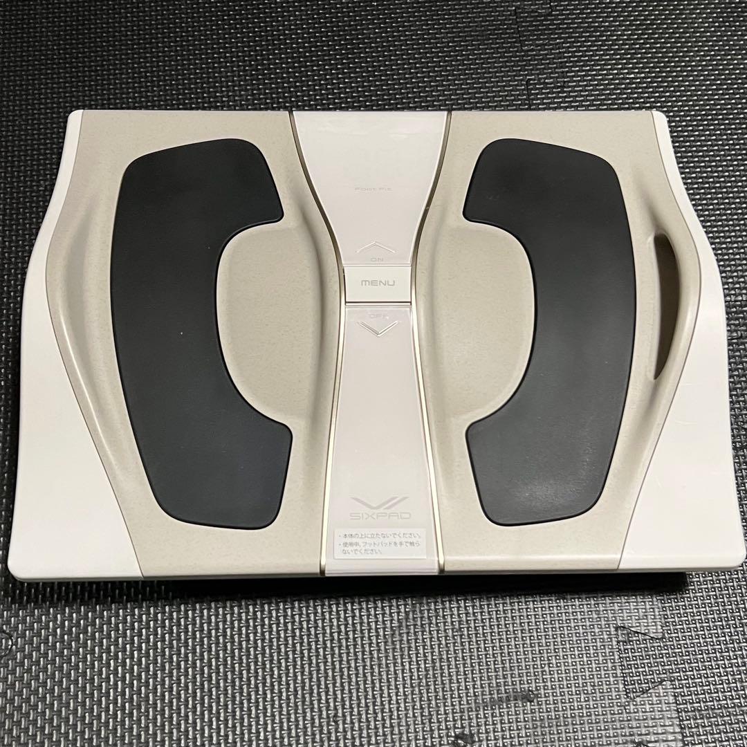 座ったまま足を鍛える　SIXPAD Foot Fit 3