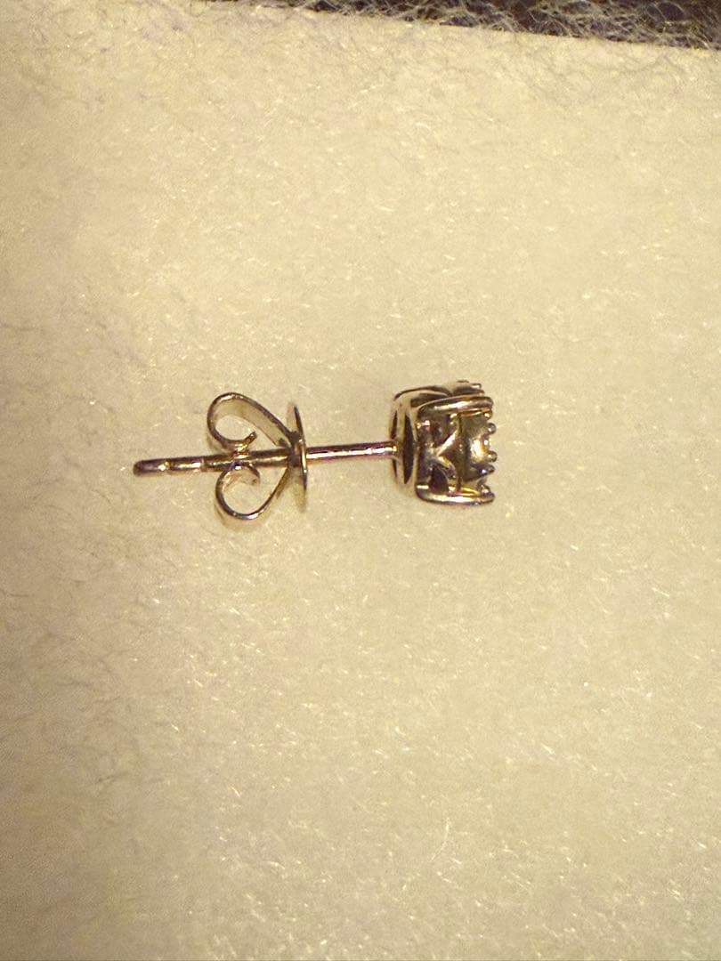 ダイヤモンド 1OK イエローゴールド ピアス 5mm