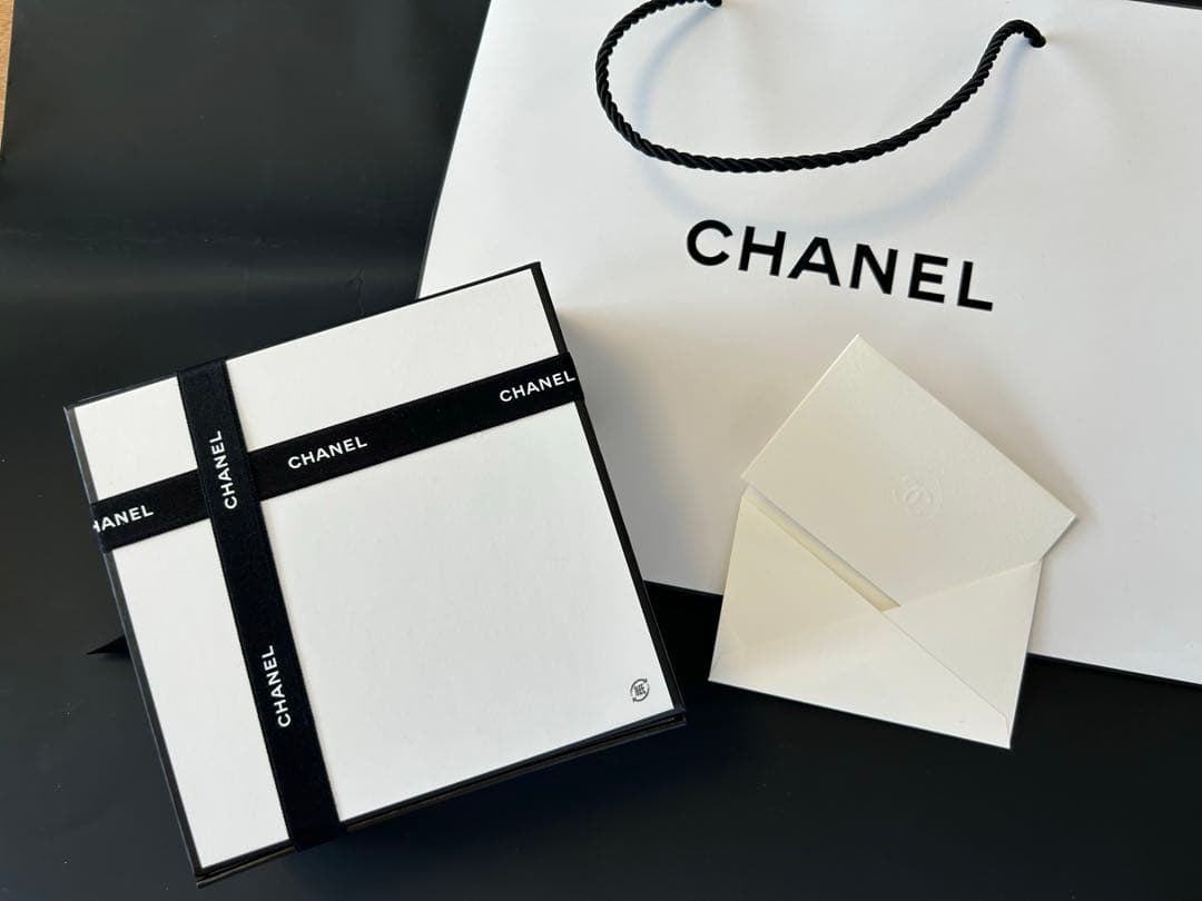 CHANEL シャネル　ルージュ アリュール ヴェルヴェット レ ペルル セット