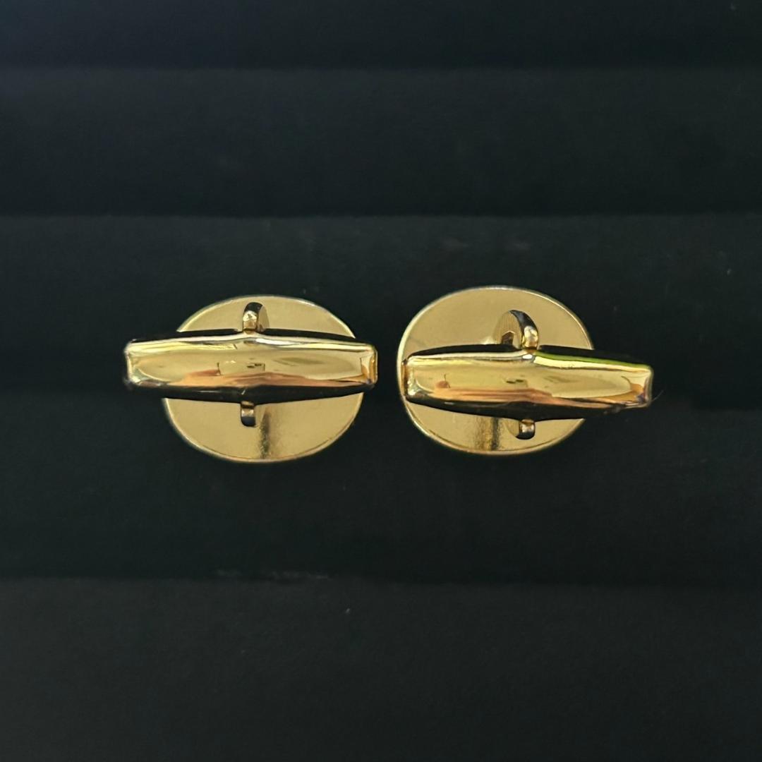 【美品】GUCCI グッチ カフス GGロゴ ヴィンテージ　0516