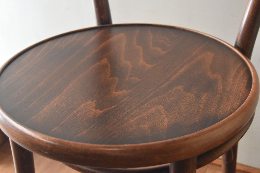TON Bentwood chair ①