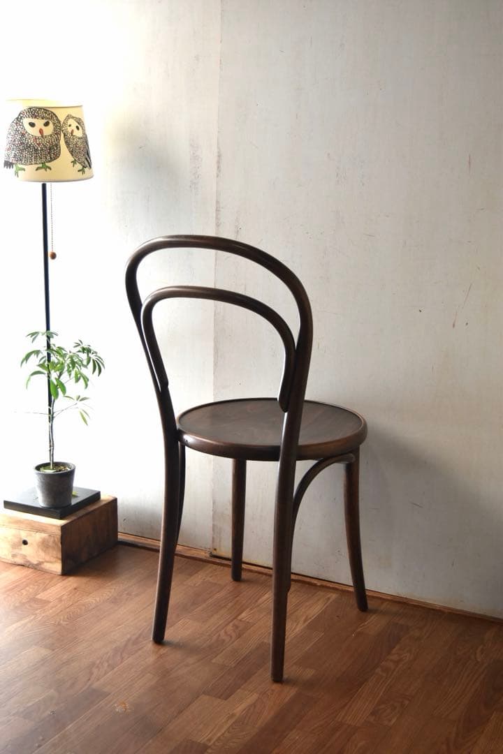 TON Bentwood chair ①