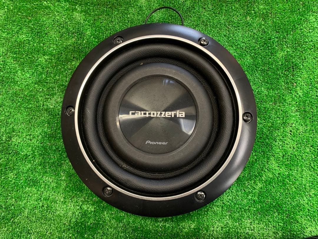 ウーハー・アンプ・ツィター・スピーカー・配線 などフルセット　カロッツェリアなど