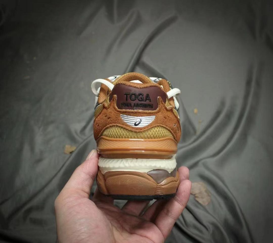 ASICS×TOGA スニーカー 24.5cm ブラウン ベージュ