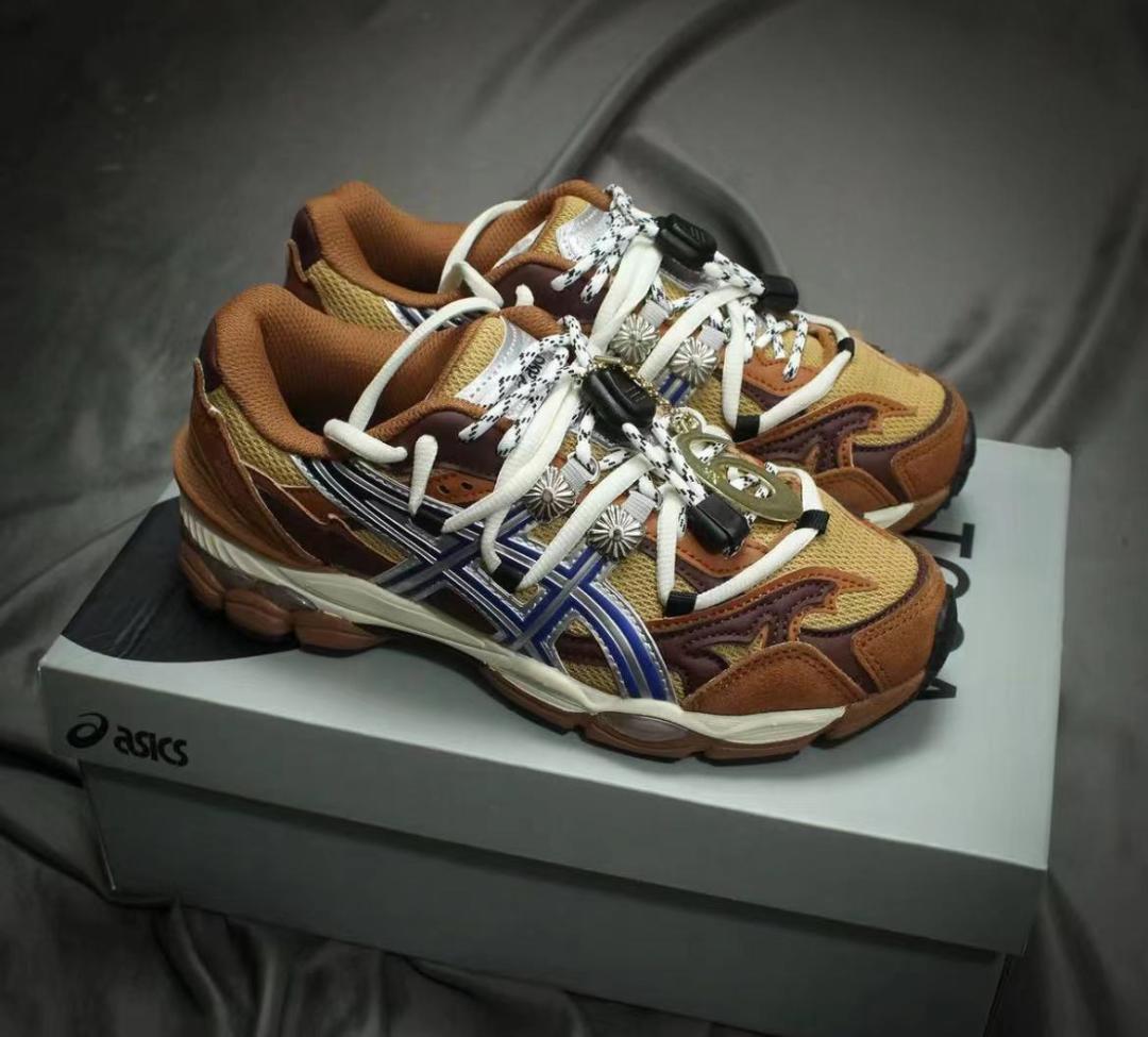 ASICS×TOGA スニーカー 24.5cm ブラウン ベージュ