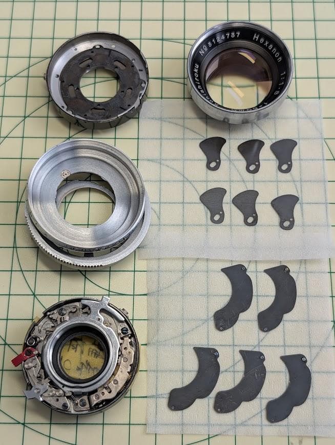 【外観美品・ 完動品】KONICA ⅢA 50mm F1.8 フィルムカメラ