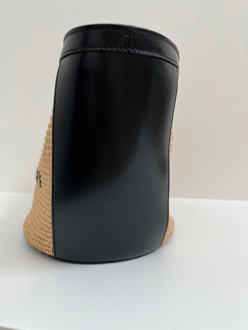 未使用に近い　MARNI マルニ　TROPICALIA BAG SMALL