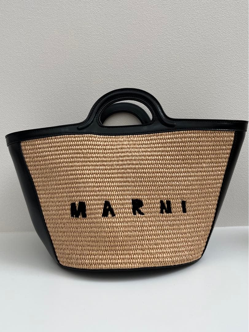 未使用に近い　MARNI マルニ　TROPICALIA BAG SMALL