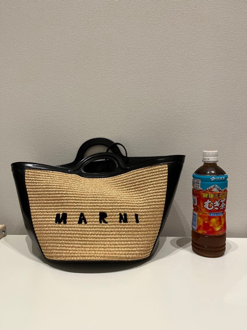 未使用に近い　MARNI マルニ　TROPICALIA BAG SMALL