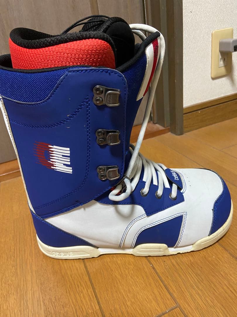 Celsius スノーボードブーツ 青/白 収納バッグ付き