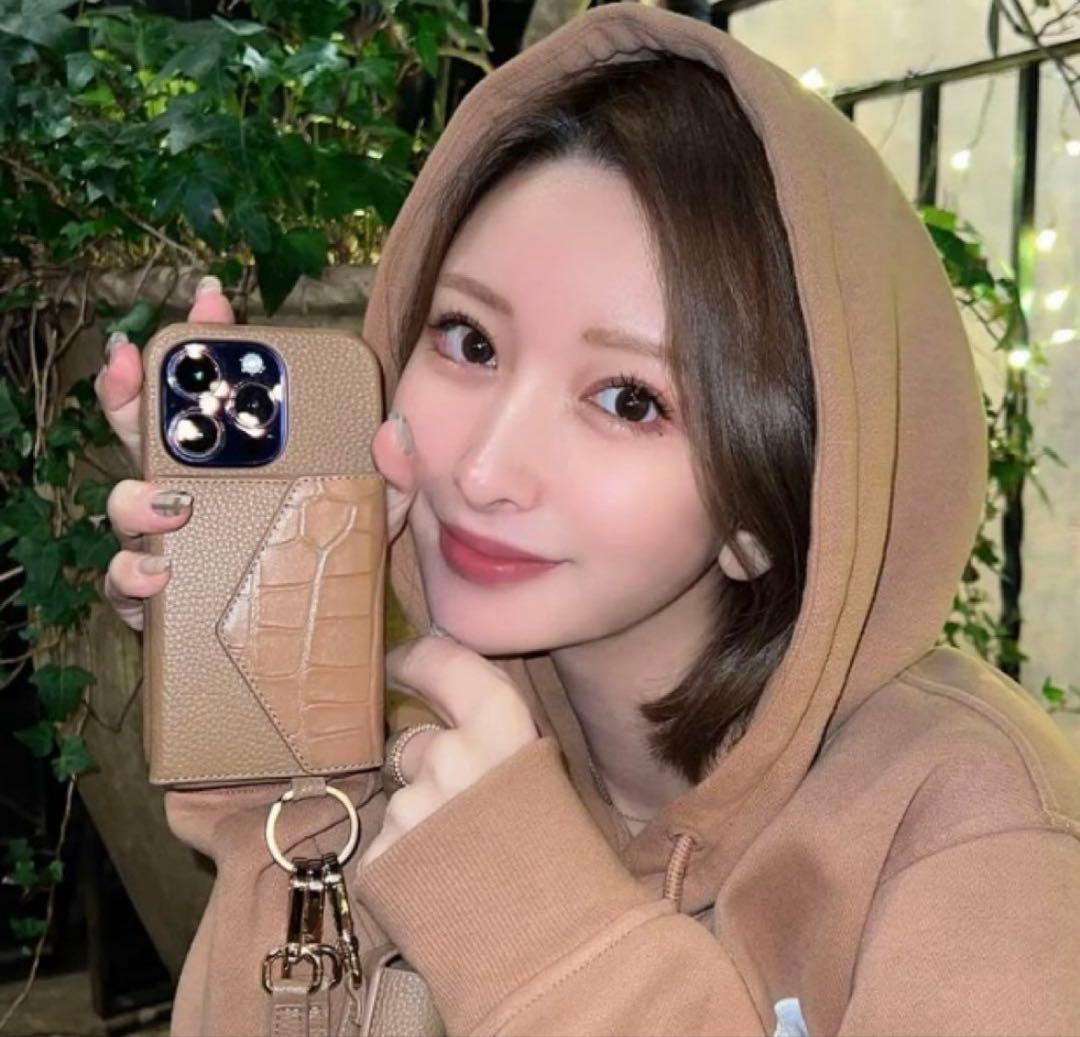 iPhone15pro 鈴木亜美さん しいちゃん　iPhoneケース 3点セット