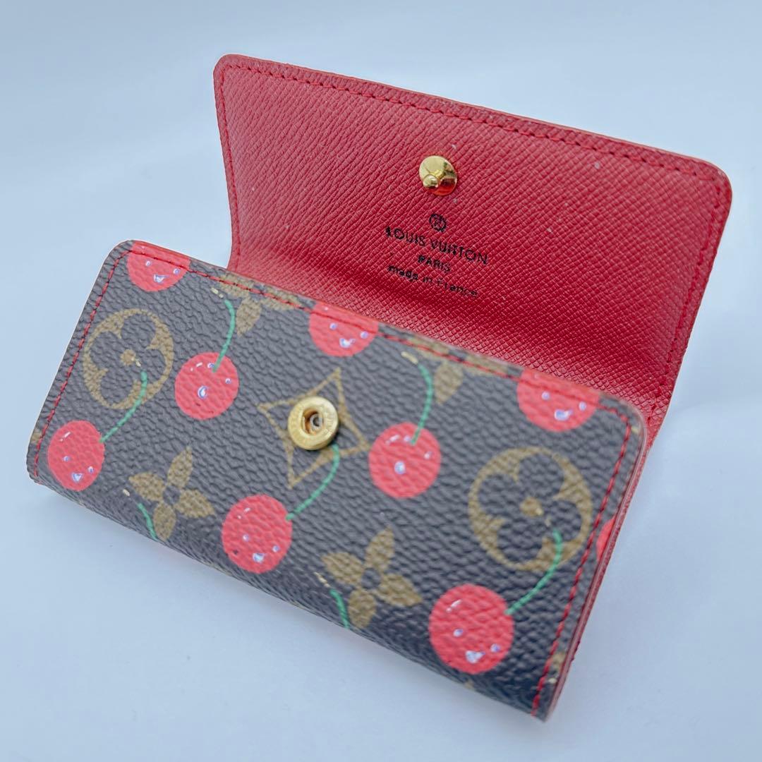Louis Vuitton ルイ・ヴィトン⭐︎モノグラム⭐︎チェリー柄キーケース