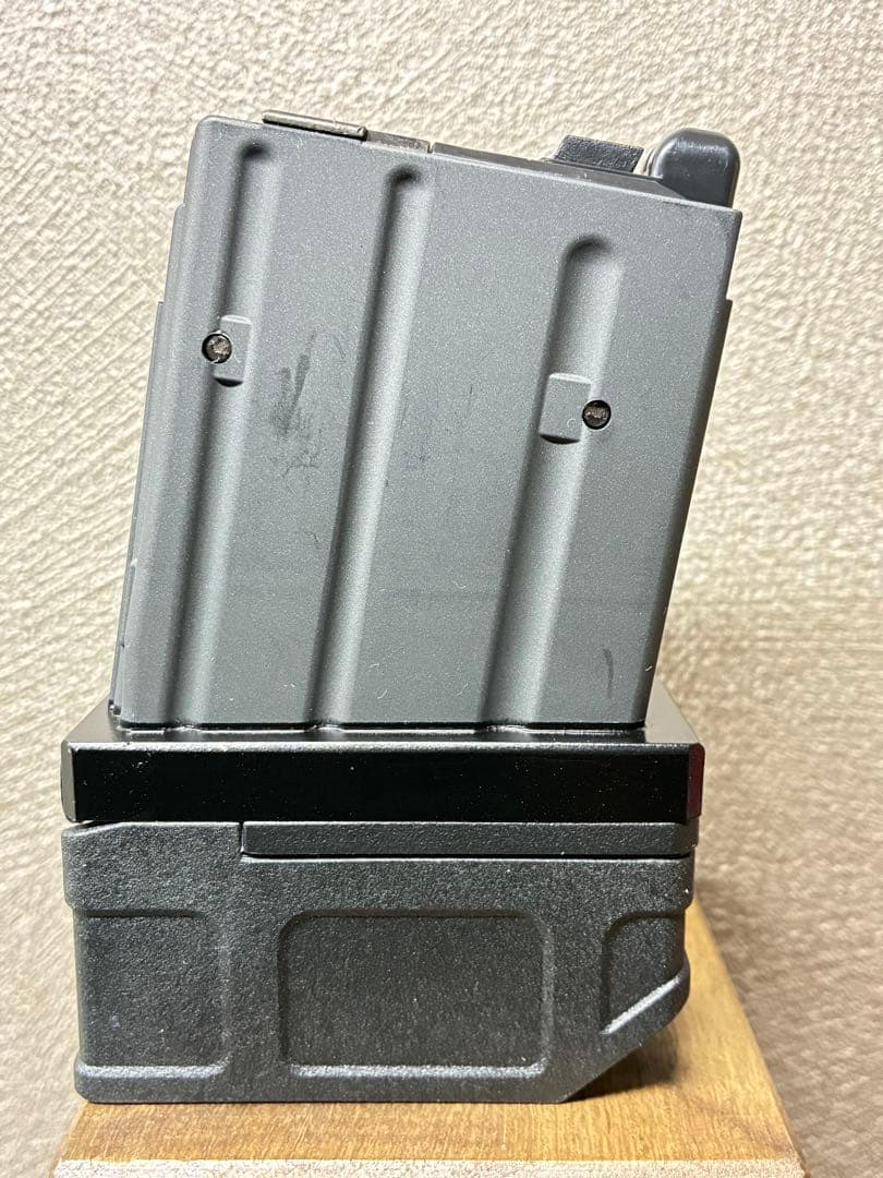 R7-44 東京マルイ GBB M4 マガジンアダプター 外部ソース仕様