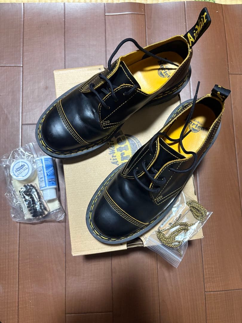 靴 Dr. Martens 1461 QUAD DOUBLE STITCH