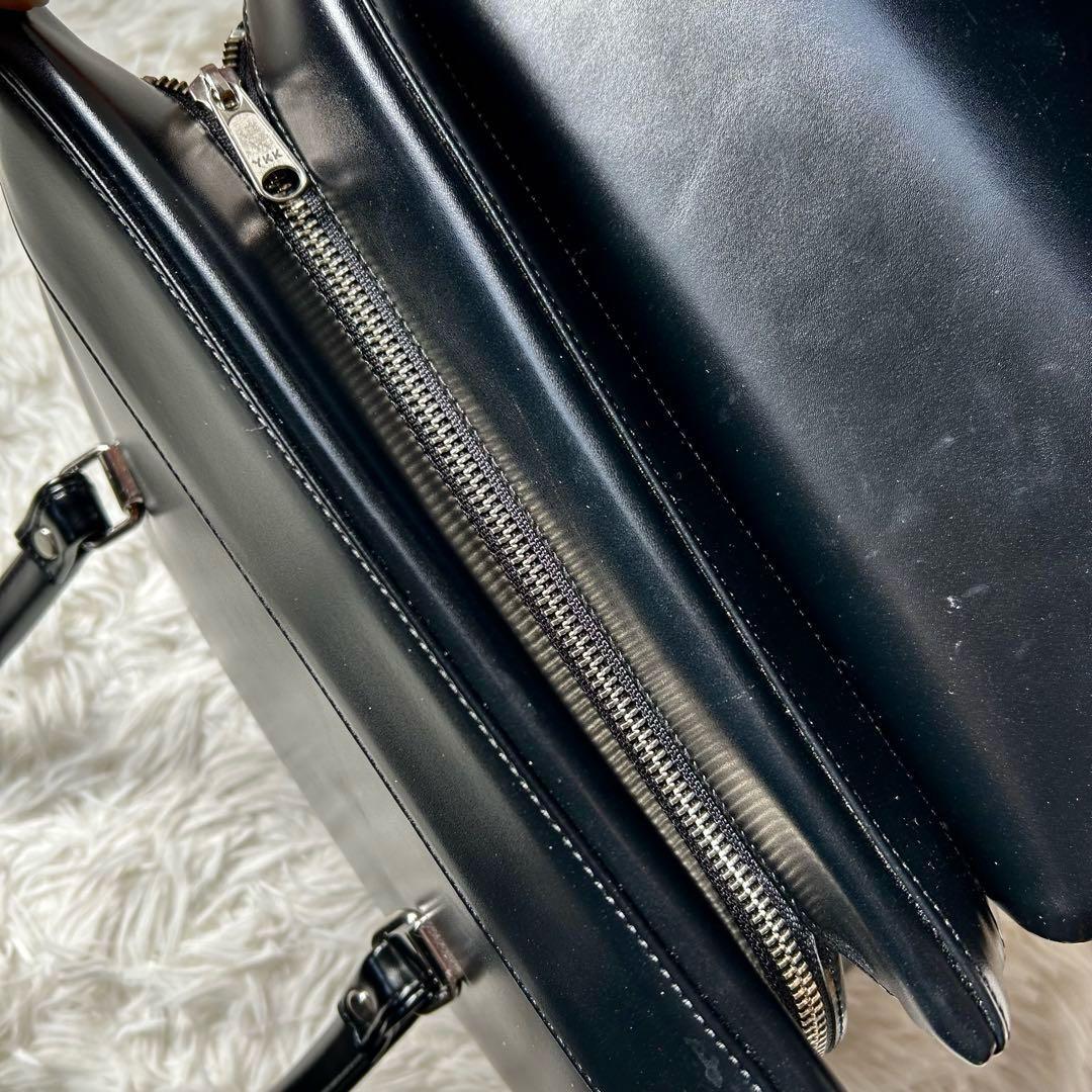 【専用ページ】未使用　COMME des GARSONS レザーバッグ　ブラック