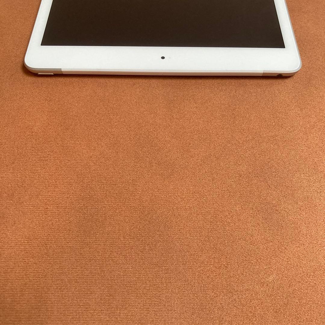 536【早い者勝ち】外観比較的美品☆iPad8第8世代32GB SIMフリー☆