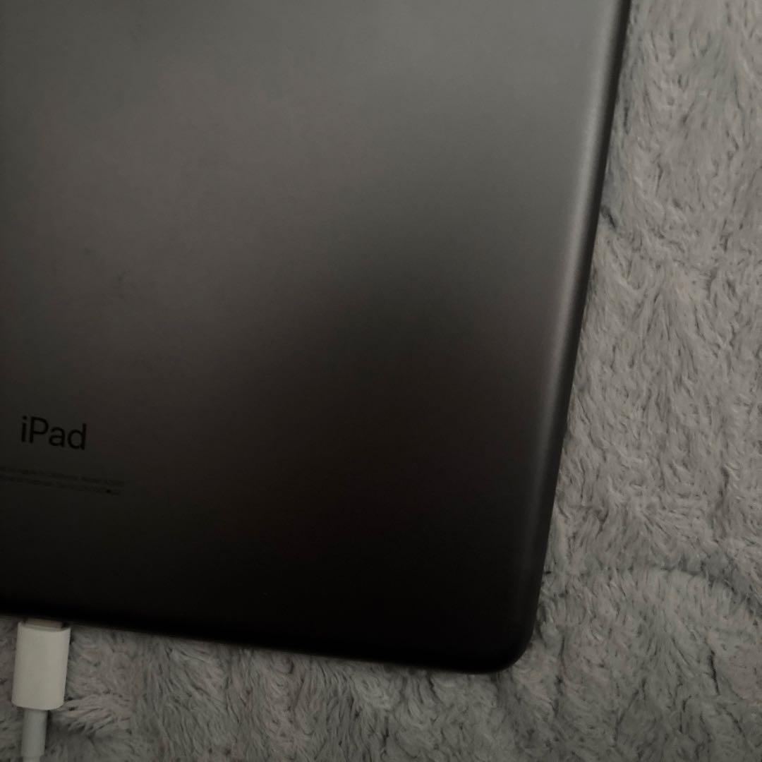 Apple iPad 第9世代10.2インチ Wi-Fiスペースグレー100%