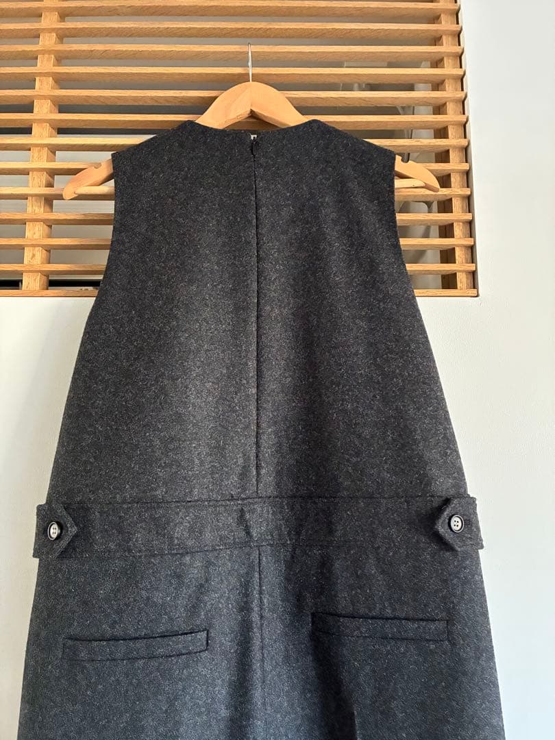 t*a様 【極美品】LOHEN 冬物オールインワンC.GRAY ３８