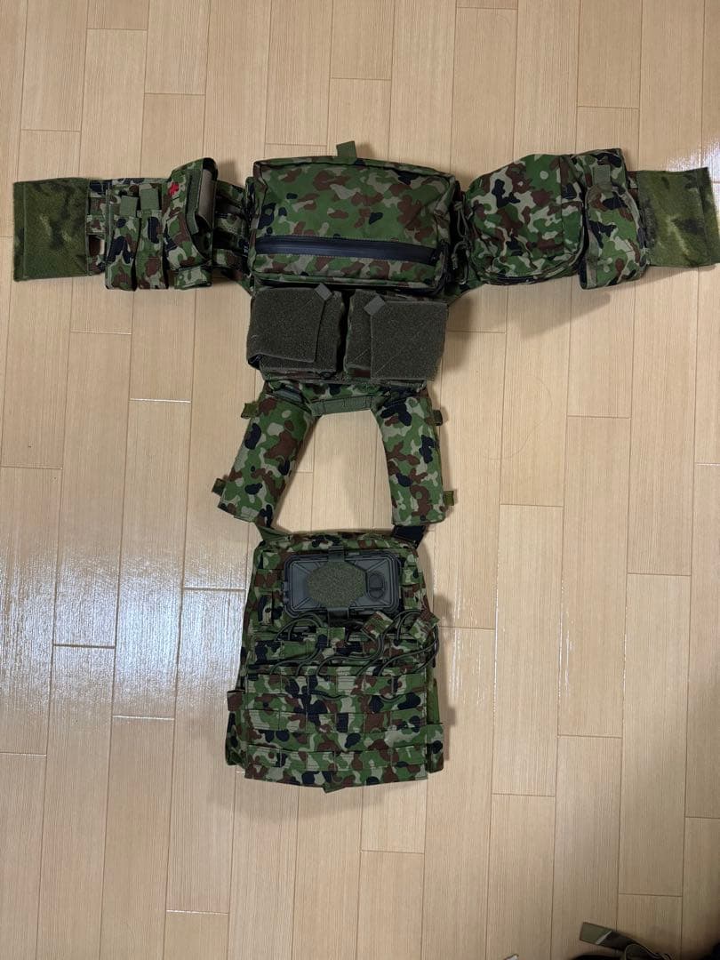 LEMサプライ　陸自迷彩　AVSプロトタイプ　プレートキャリア