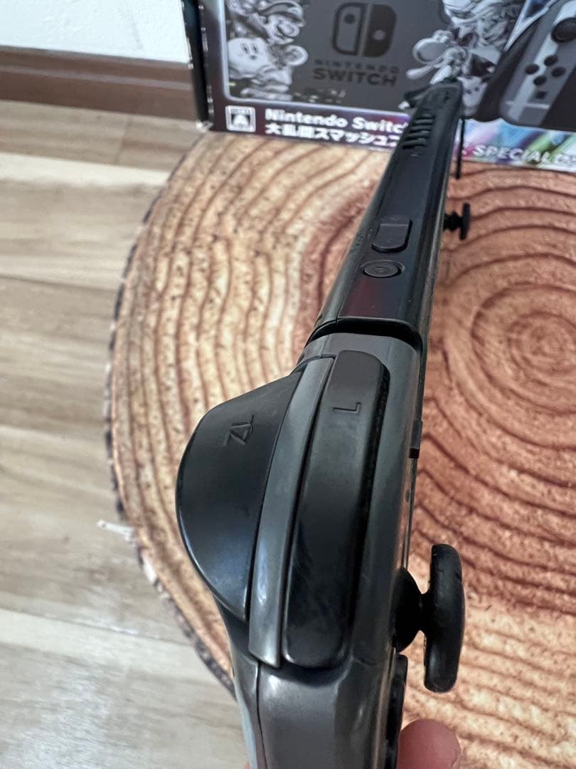 Nintendo Switch ニンテンドースイッチ本体　スマブラモデル