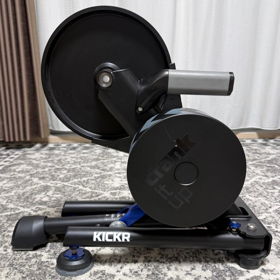 Wahoo KICKR v5 スマートトレーナー　Zwift対応