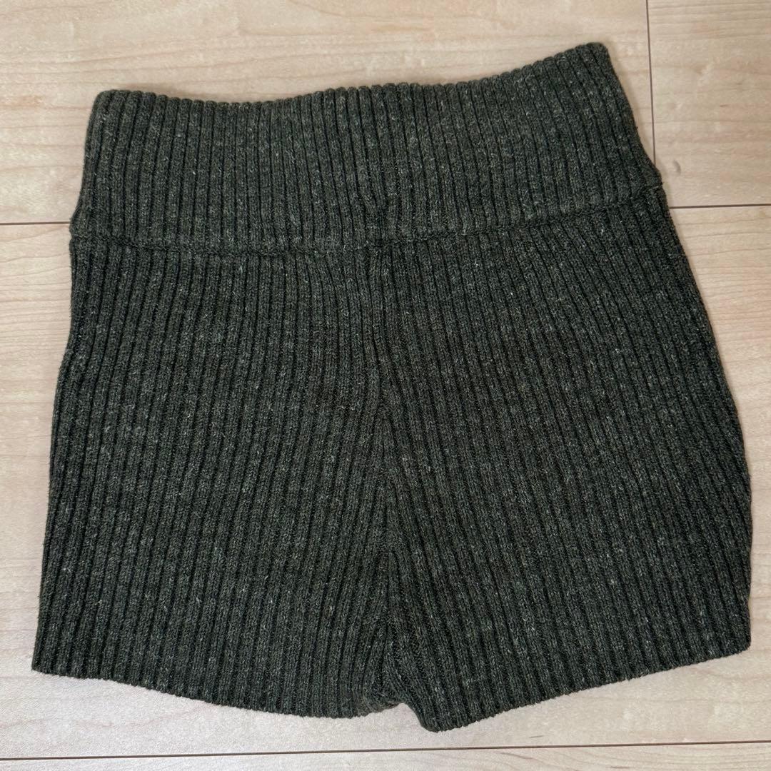 【値下中】ジュエミ　juemi ニットパンツ　カーキ