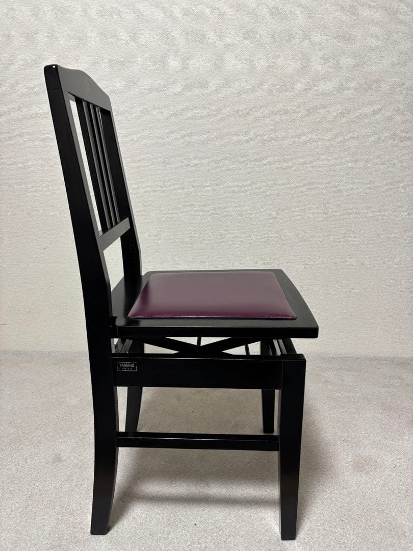 YAMAHA トムソン椅子