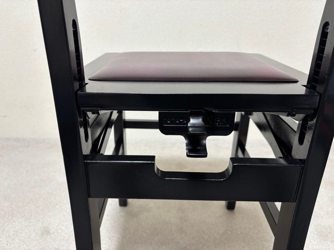 YAMAHA トムソン椅子